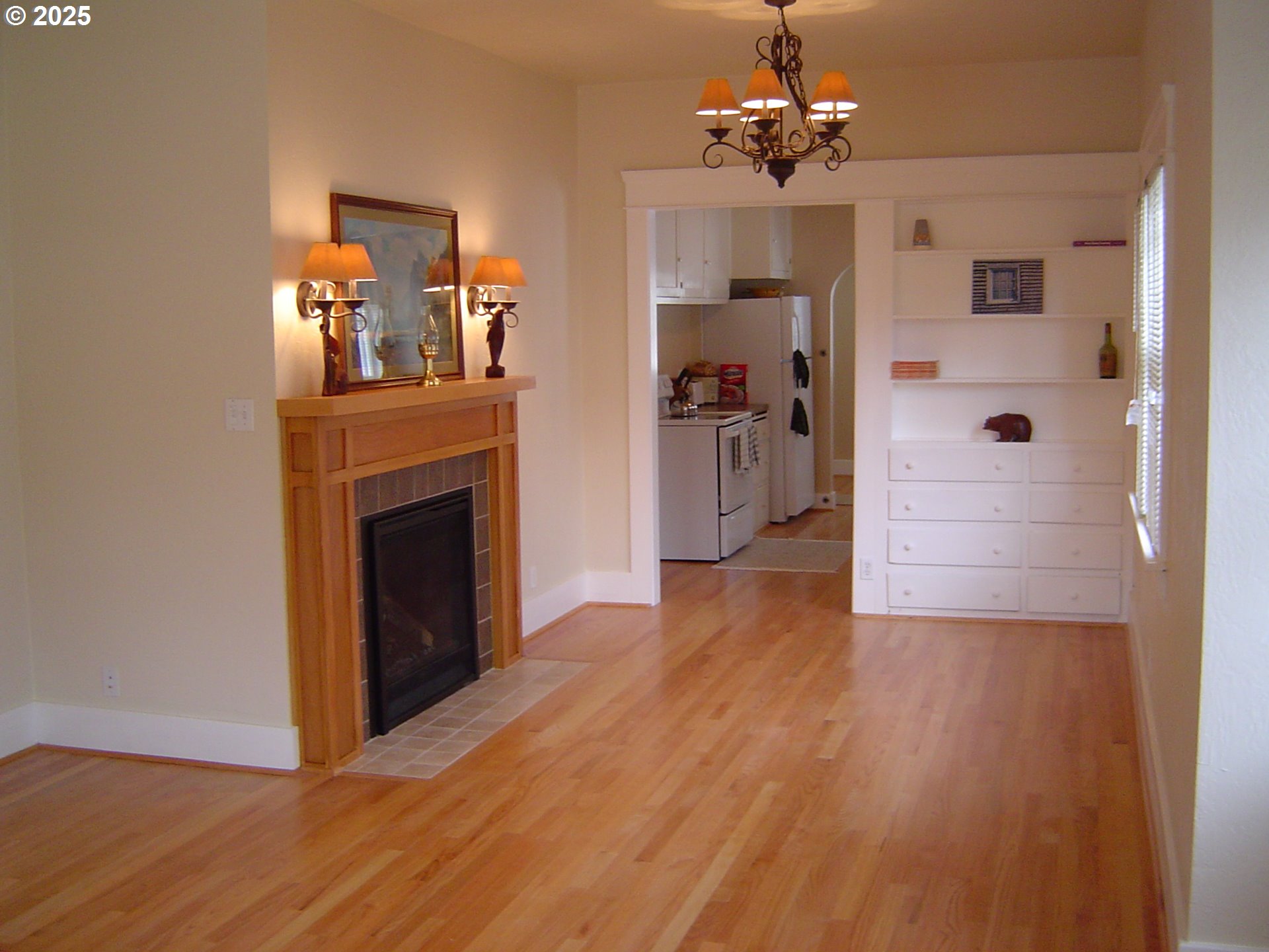 375 W 17TH AVE