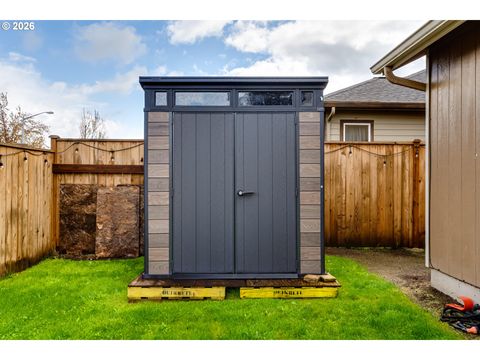 Tiny photo for 362 Camrin Loop, Creswell, OR 97426 (MLS # 549020635)