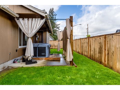 Tiny photo for 362 Camrin Loop, Creswell, OR 97426 (MLS # 549020635)