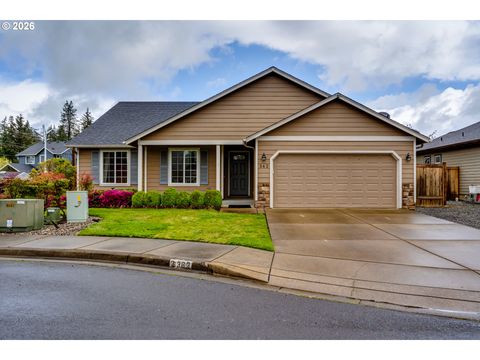 Photo of 362 Camrin Loop, Creswell, OR 97426 (MLS # 549020635)