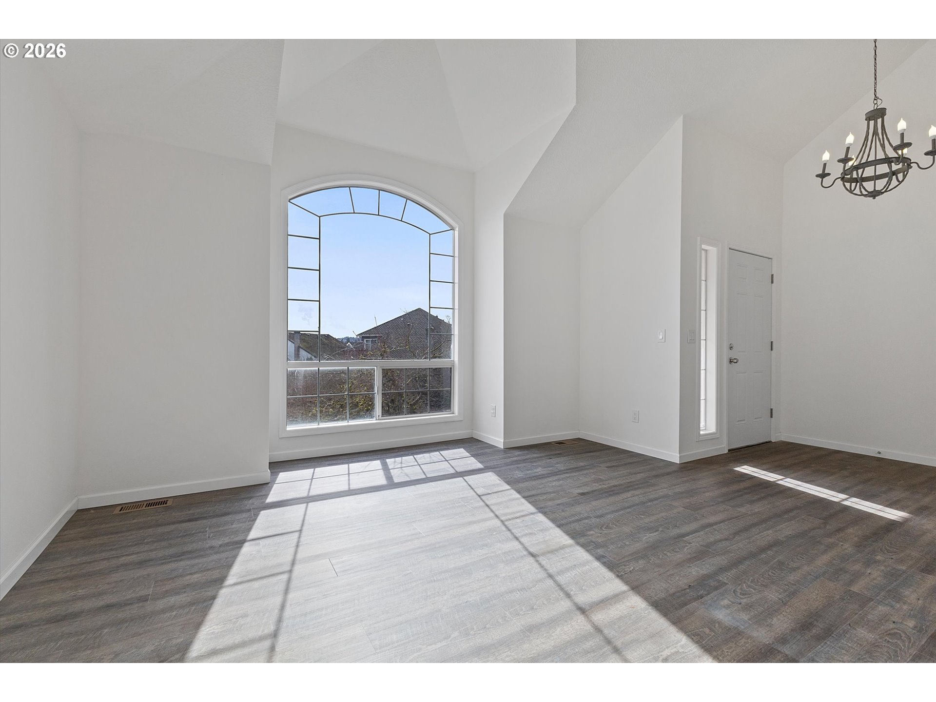 11867 SE MOUNTAIN SUN DR
