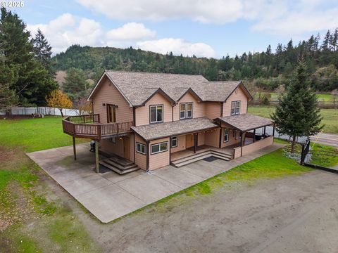 Photo of 1770 N Myrtle Rd, Myrtle Creek, OR 97457 (MLS # 440580324)