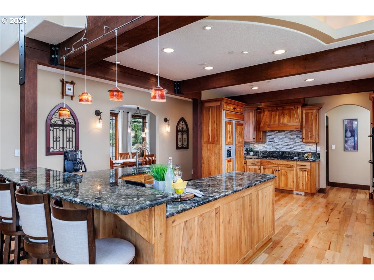 Newberg, Oregon 97132, United States, 4 Bedrooms Bedrooms, ,5 BathroomsBathrooms,Residential,Active,56980