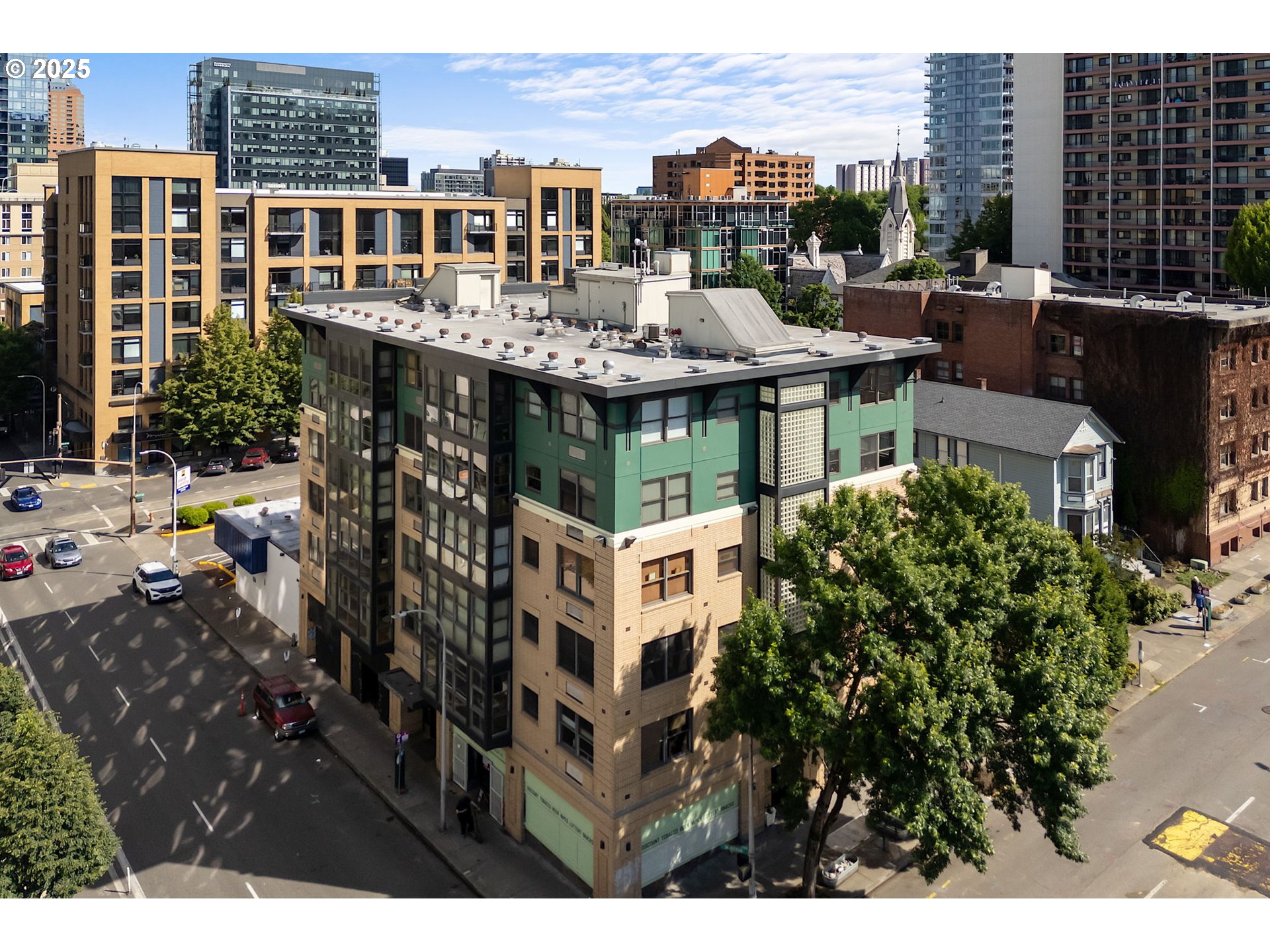 1134 SW JEFFERSON ST 506