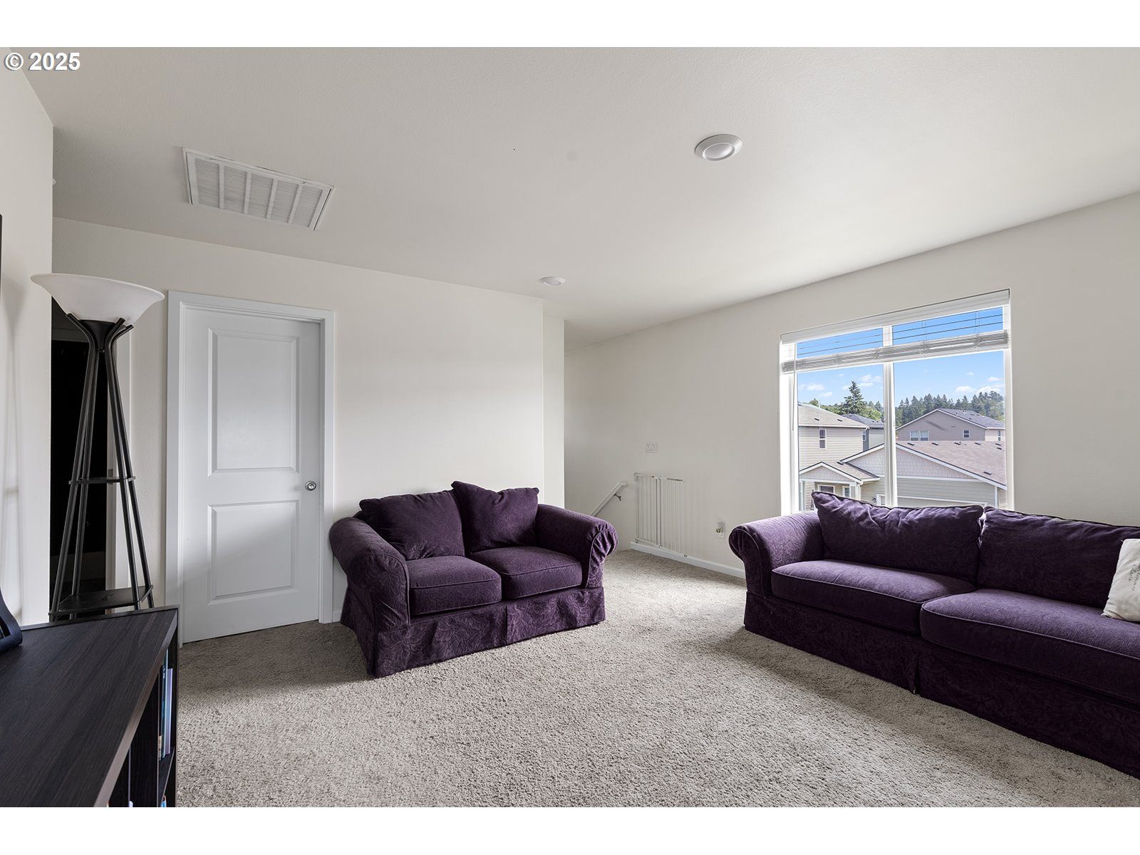 La Center, Washington 98629, United States, 5 Bedrooms Bedrooms, ,3 BathroomsBathrooms,Residential,Active,172192