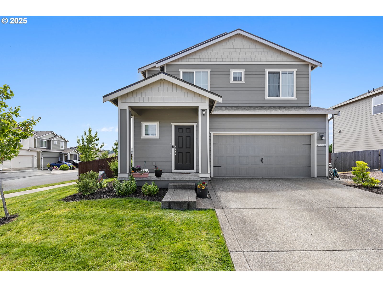 La Center, Washington 98629, United States, 5 Bedrooms Bedrooms, ,3 BathroomsBathrooms,Residential,Active,172192