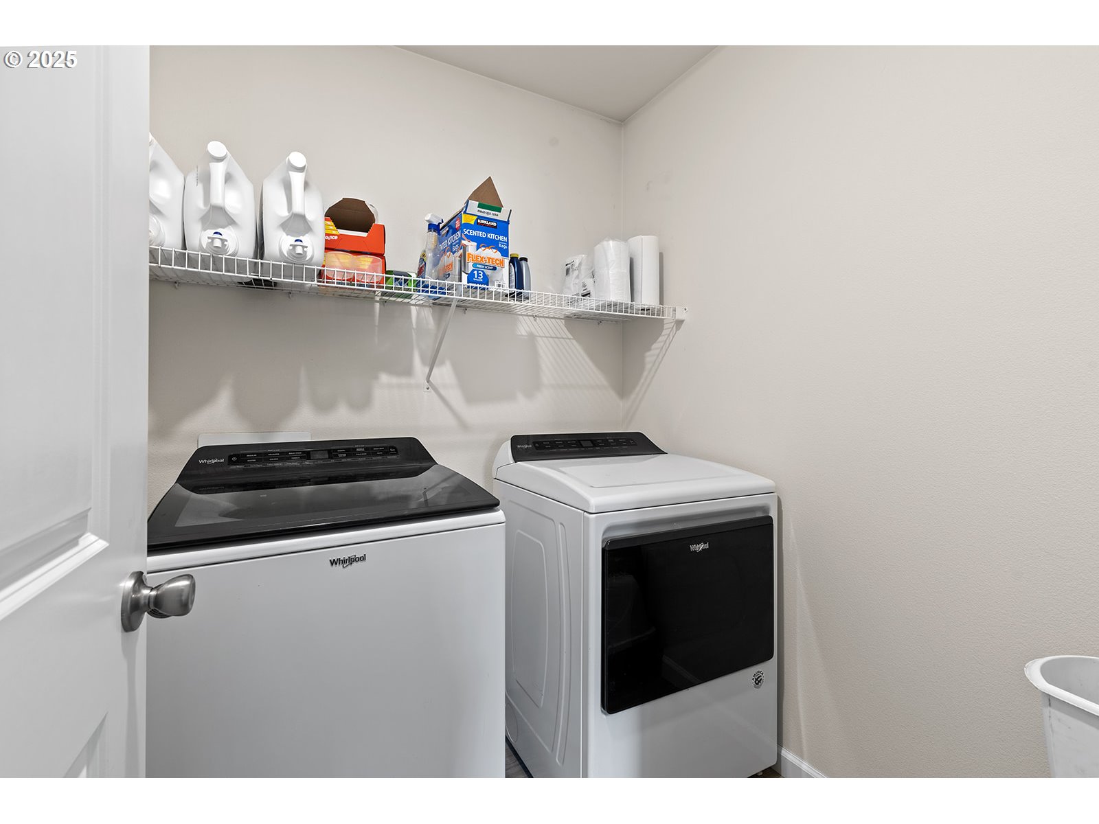 La Center, Washington 98629, United States, 5 Bedrooms Bedrooms, ,3 BathroomsBathrooms,Residential,Active,172192