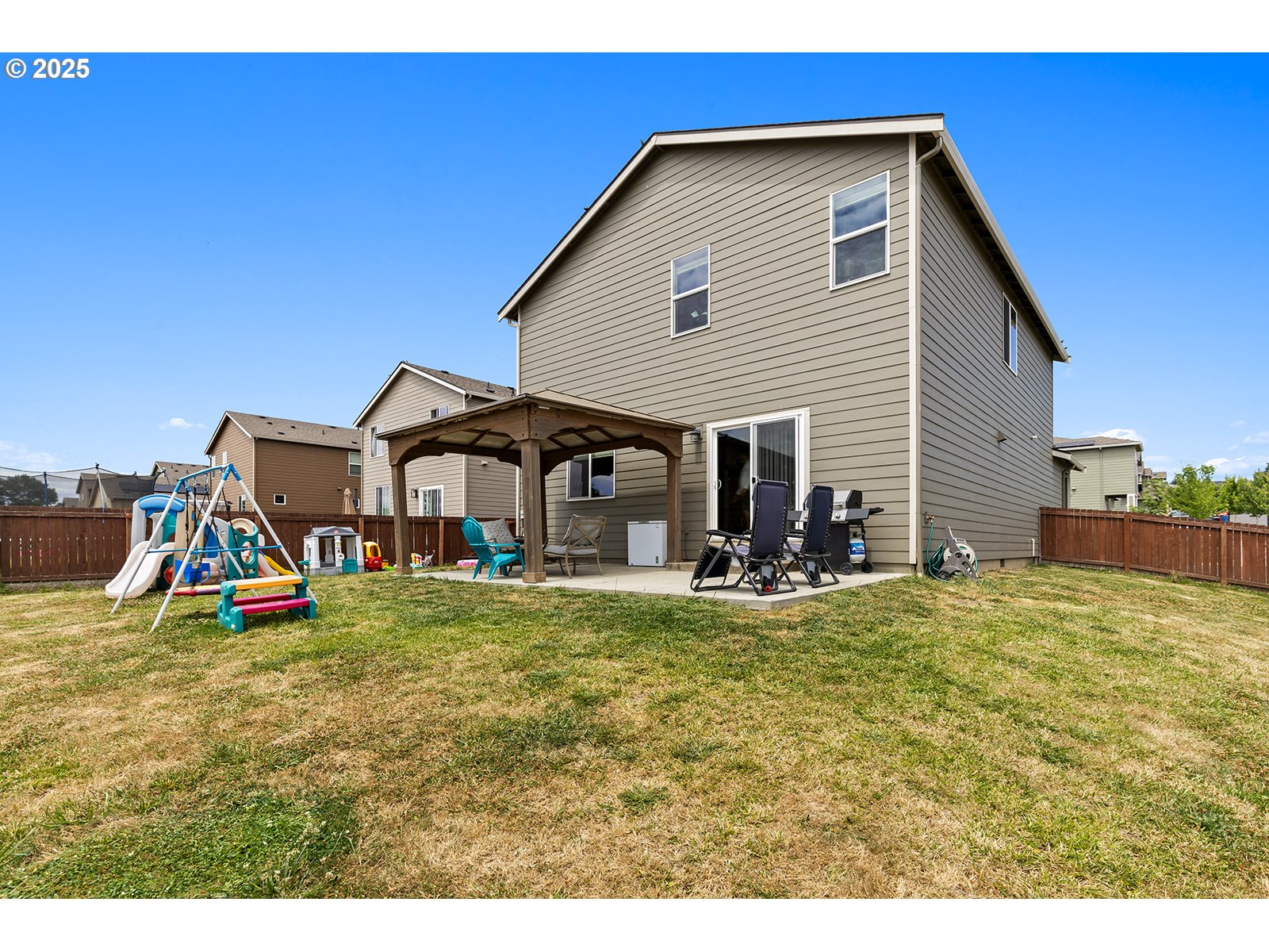 La Center, Washington 98629, United States, 5 Bedrooms Bedrooms, ,3 BathroomsBathrooms,Residential,Active,172192