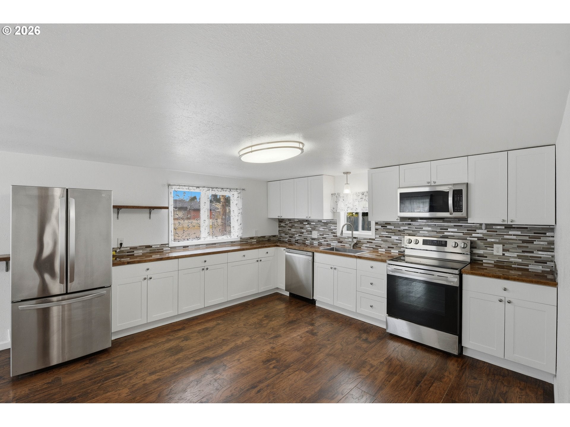 130 N 12TH ST