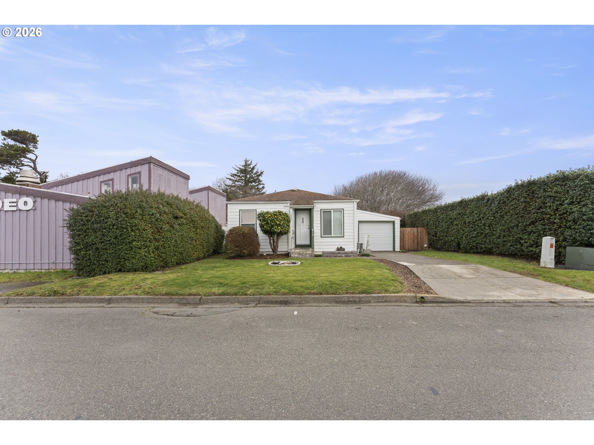 1055 SE BALTIMORE AVE