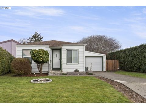 1055 SE BALTIMORE AVE Bandon OR 97411