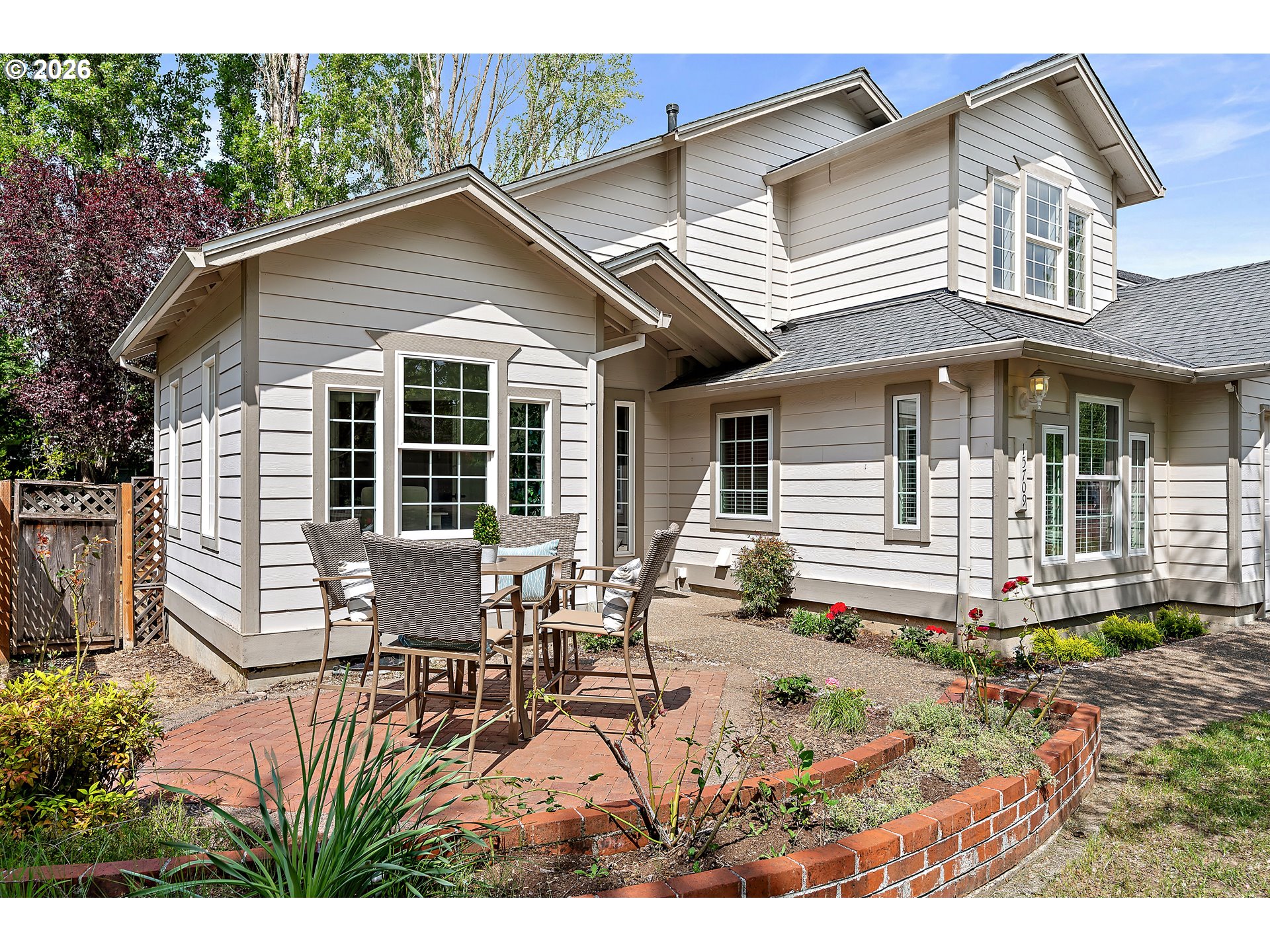 15709 NW RONDOS DR