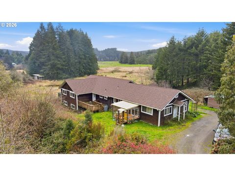 67714 N BAY RD North Bend OR 97459