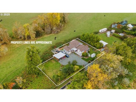 54124 OLD BROADBENT RD Myrtle Point OR 97458