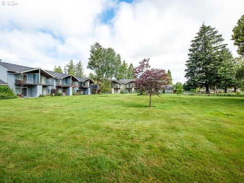 A home in Gresham