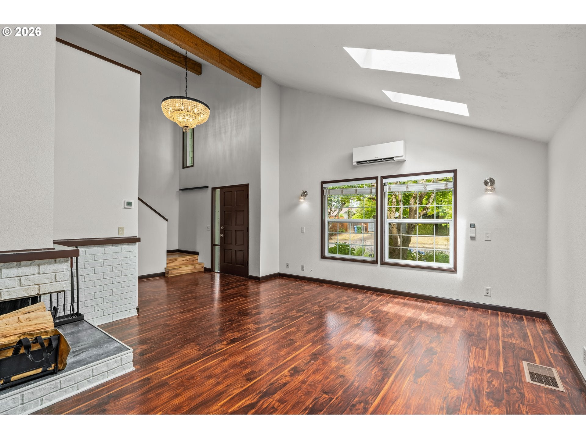 2540 SNELLING DR