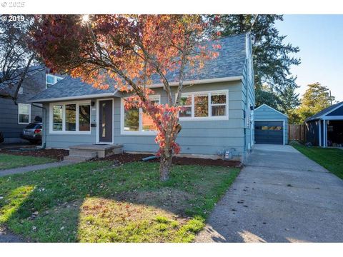 5239 NE 37TH AVE NE Portland OR 97211