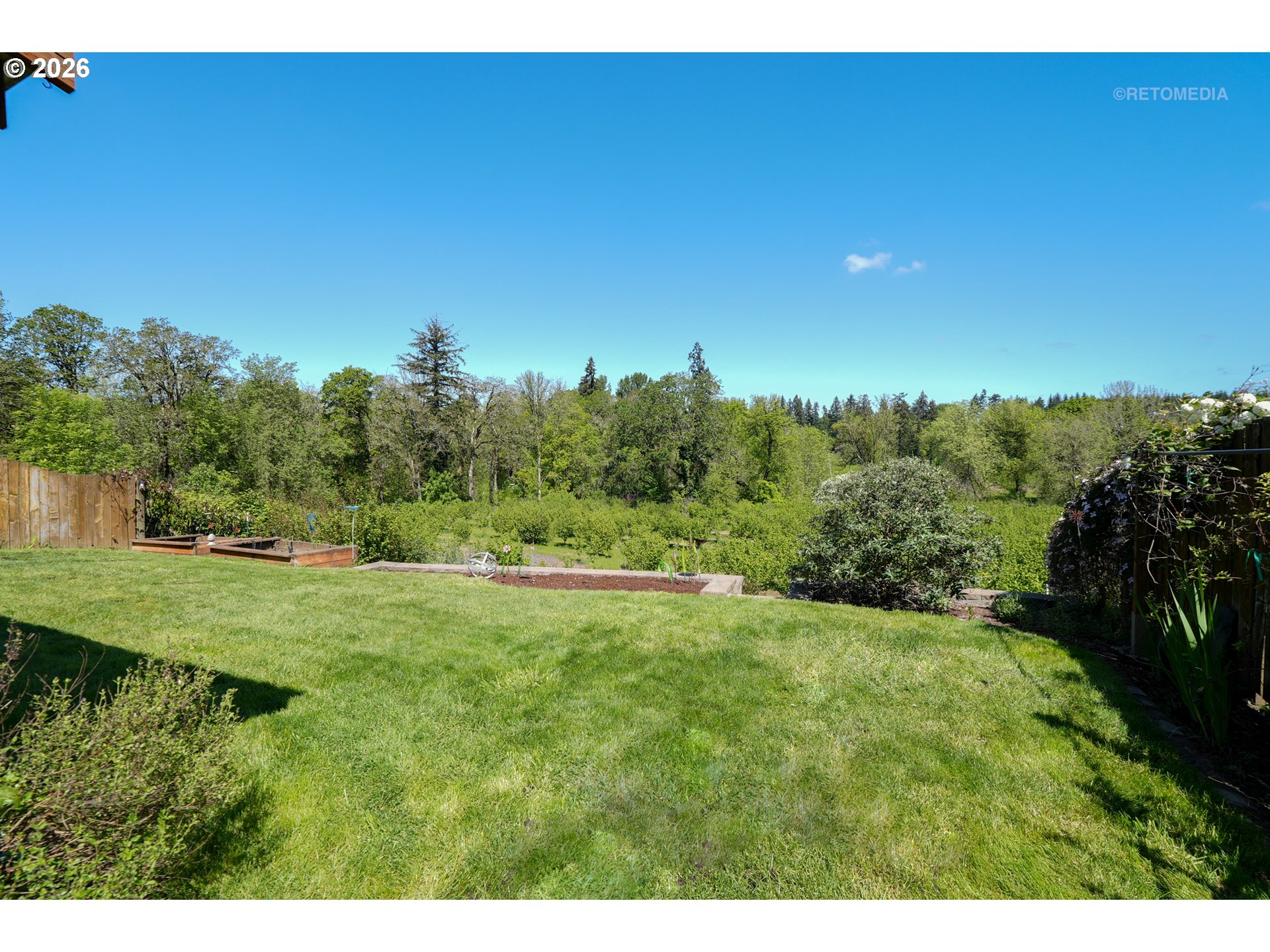 2847 HIDDEN MEADOW DR