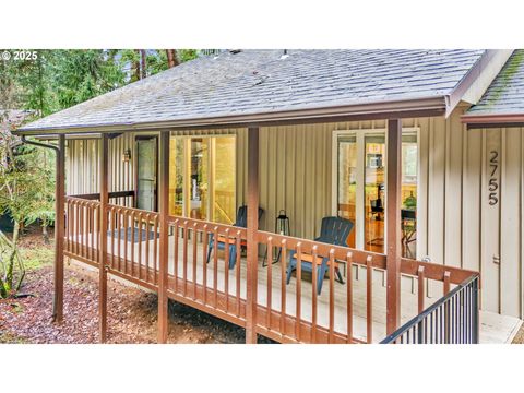 2755 WARREN ST Eugene OR 97405