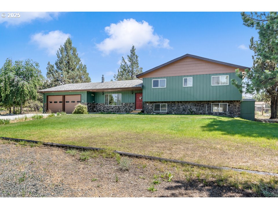 27575 PINE CREEK RD