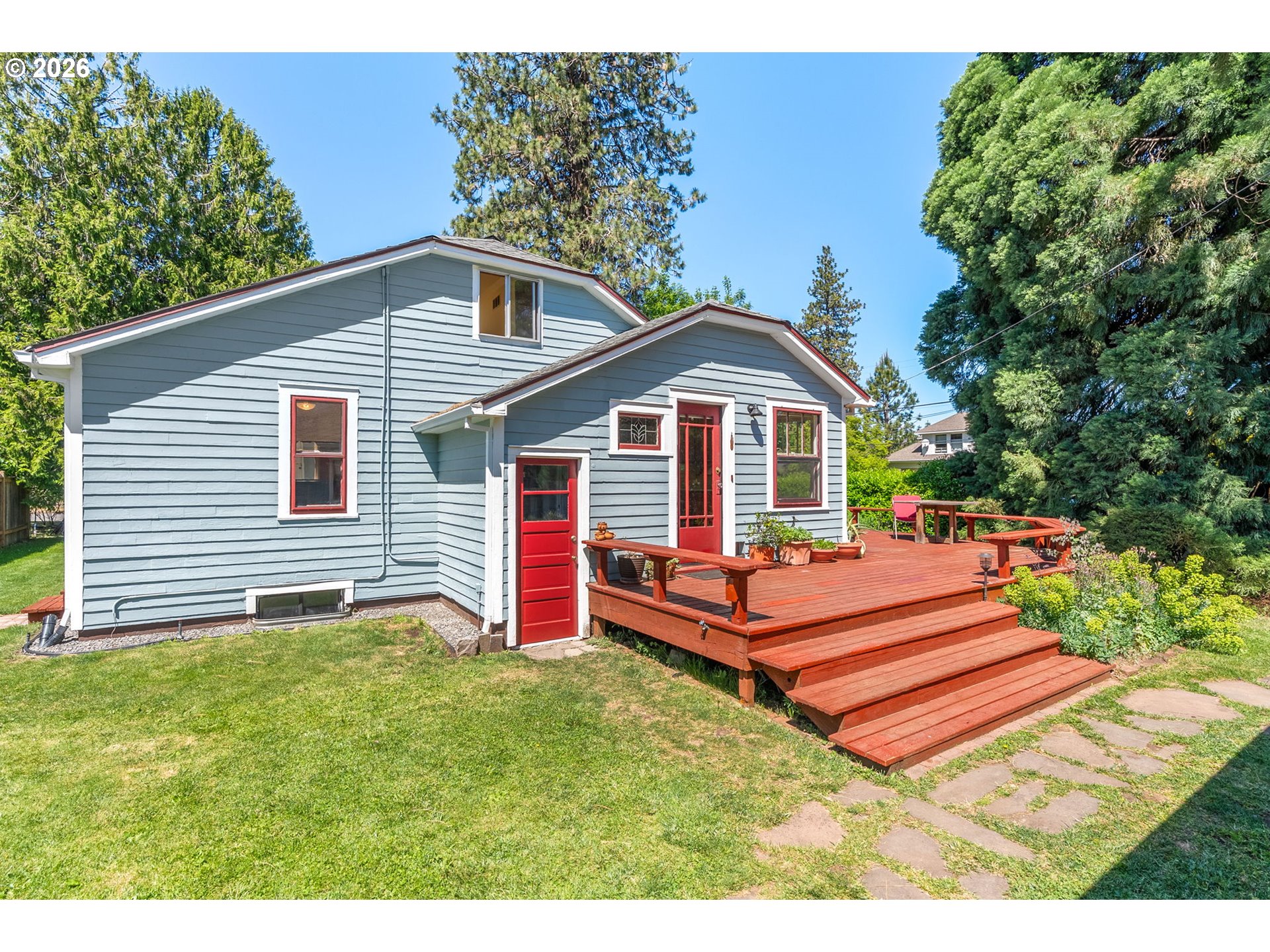 1003 5TH ST