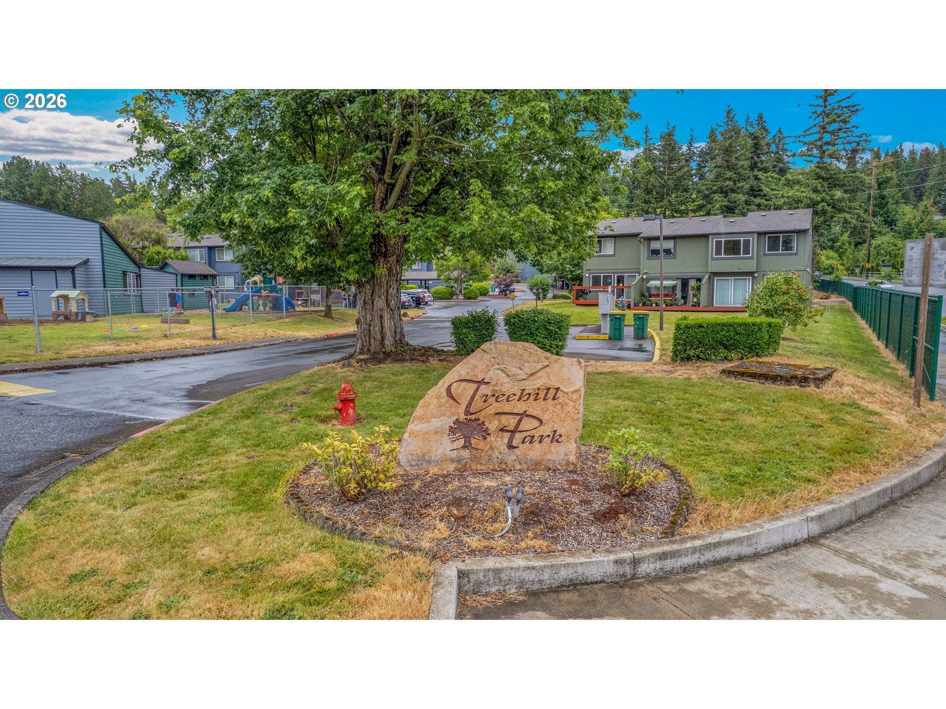 23925 NE TREEHILL DR
