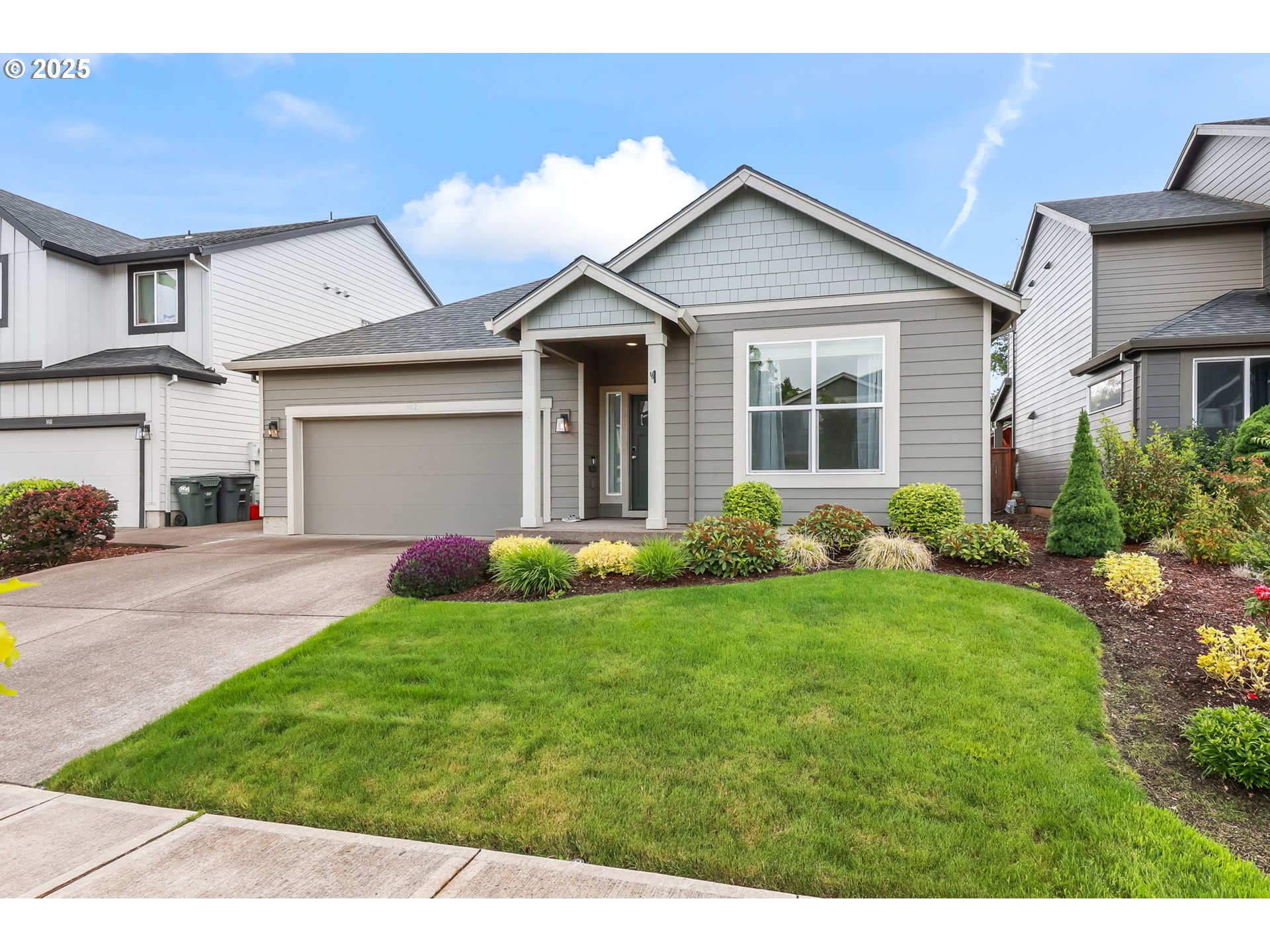 142 N 35TH PL