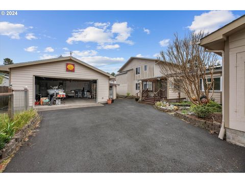 A home in Gleneden Beach