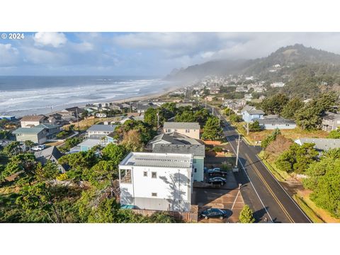 A home in Lincoln City