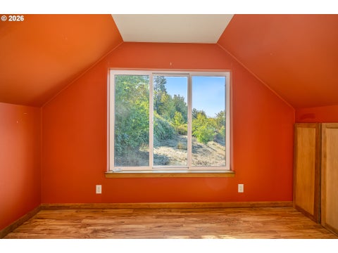 Tiny photo for 747 Holbrook Ln, Creswell, OR 97426 (MLS # 387589804)