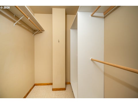 Tiny photo for 747 Holbrook Ln, Creswell, OR 97426 (MLS # 387589804)