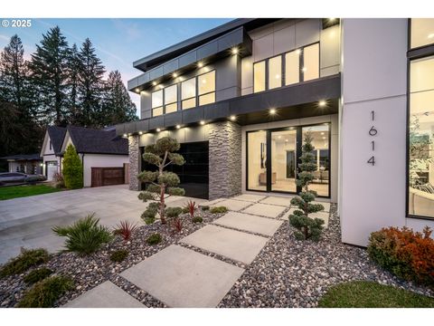 A home in Brush Prairie