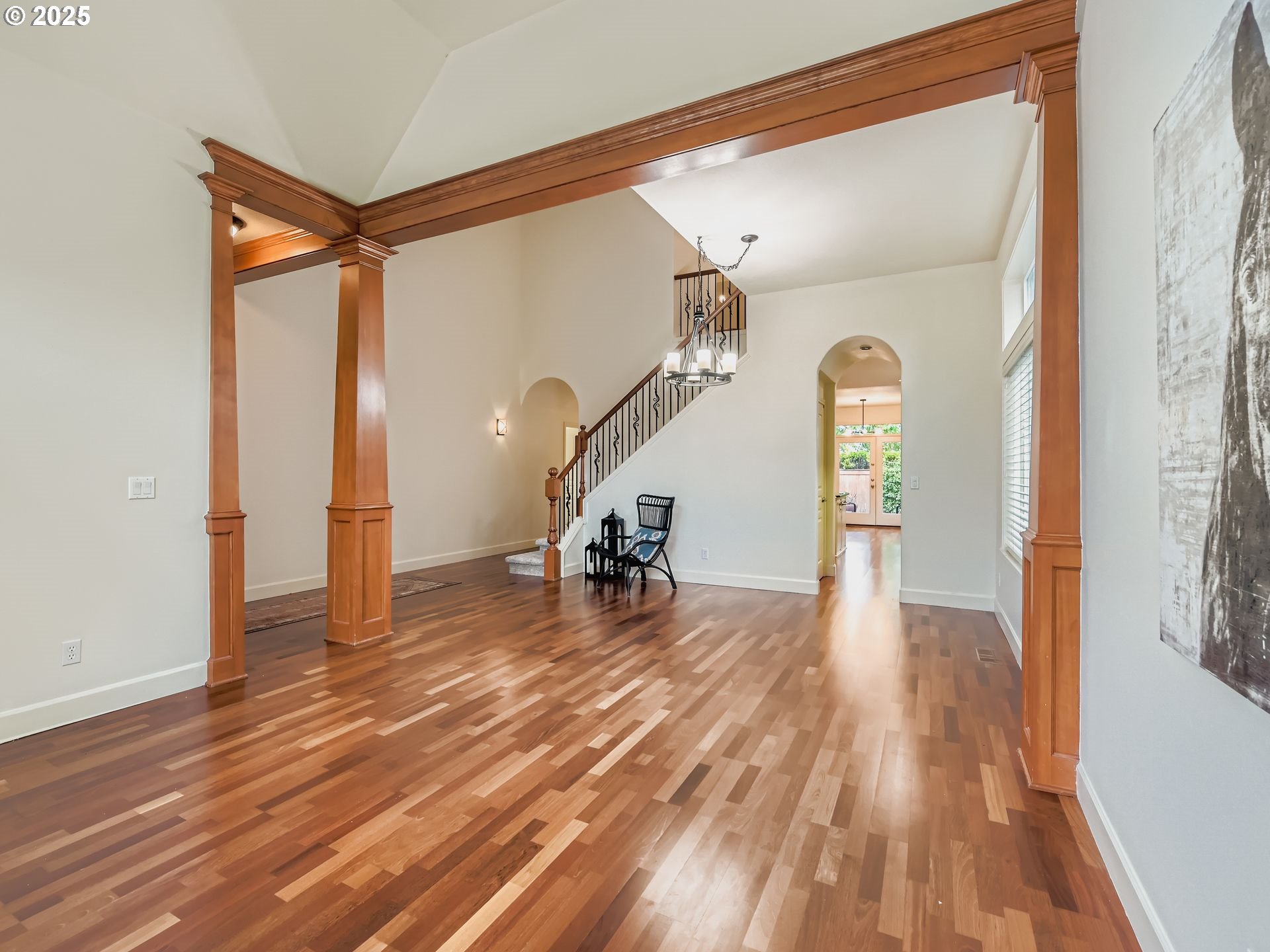 7045 SW FALLEN LEAF ST