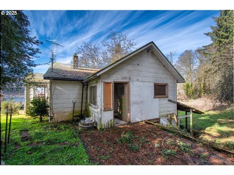 390 JUNIPER ST Kalama WA 98625