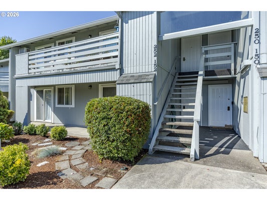 650 HARLOW RD APT 152, SPRINGFIELD, OR 97477 - Image 91dcffacf4664e4ac7af0321ca8cf4f7/2514784094