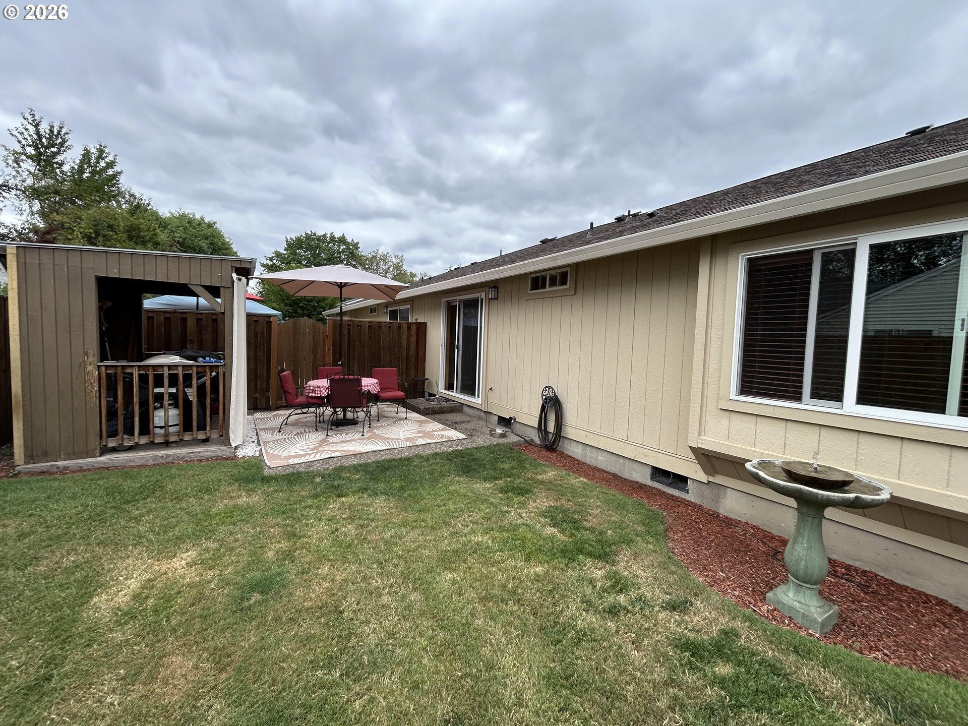 1516 SW HARBOR DR