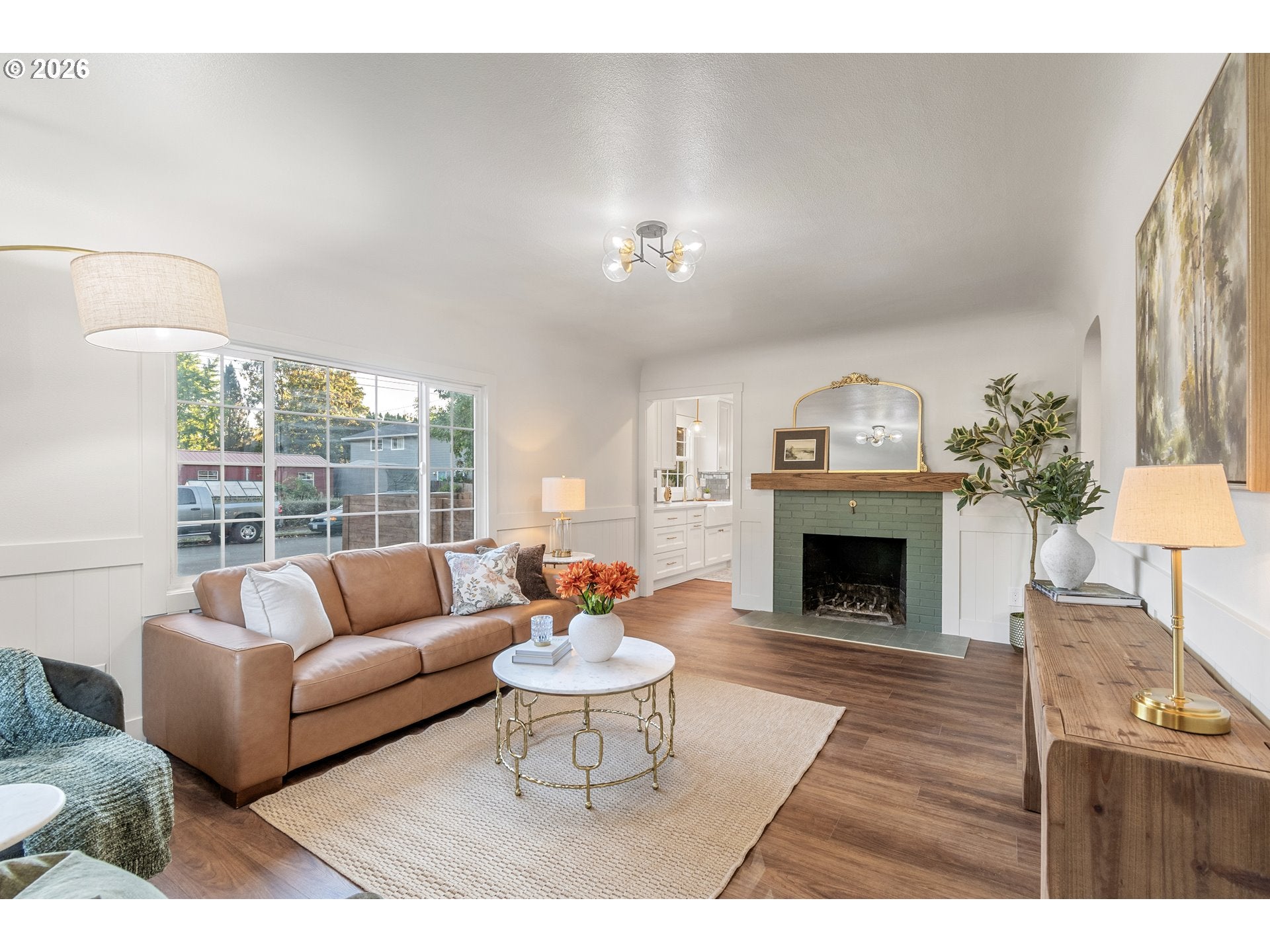 2100 KAUFFMAN AVE