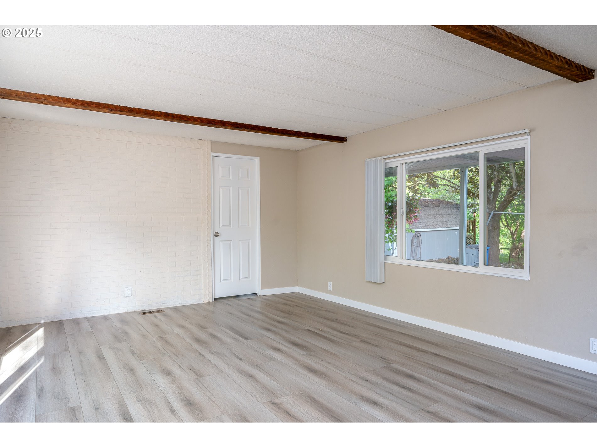 3909 E FOURTH PLAIN BLVD 68