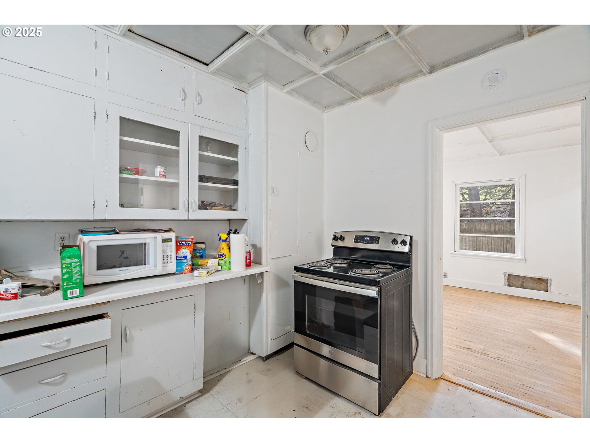 1375 SW TAYLORS FERRY RD