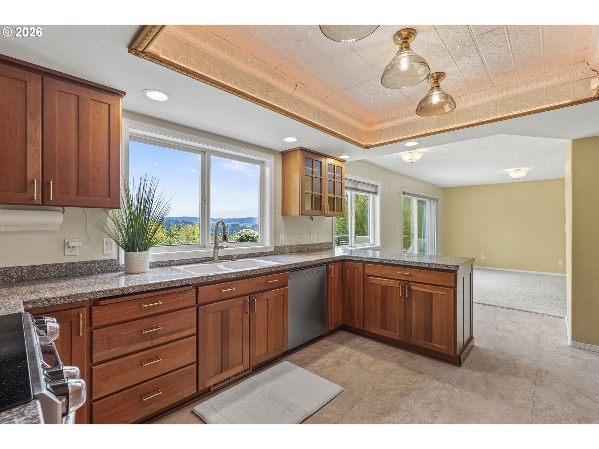 32215 NW EAGLE CREST DR