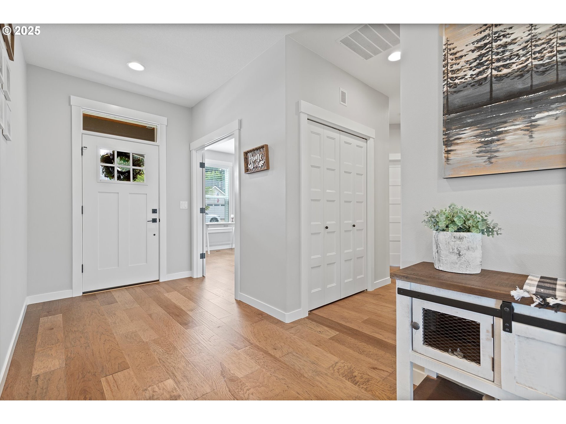 1946 SE 11TH PL