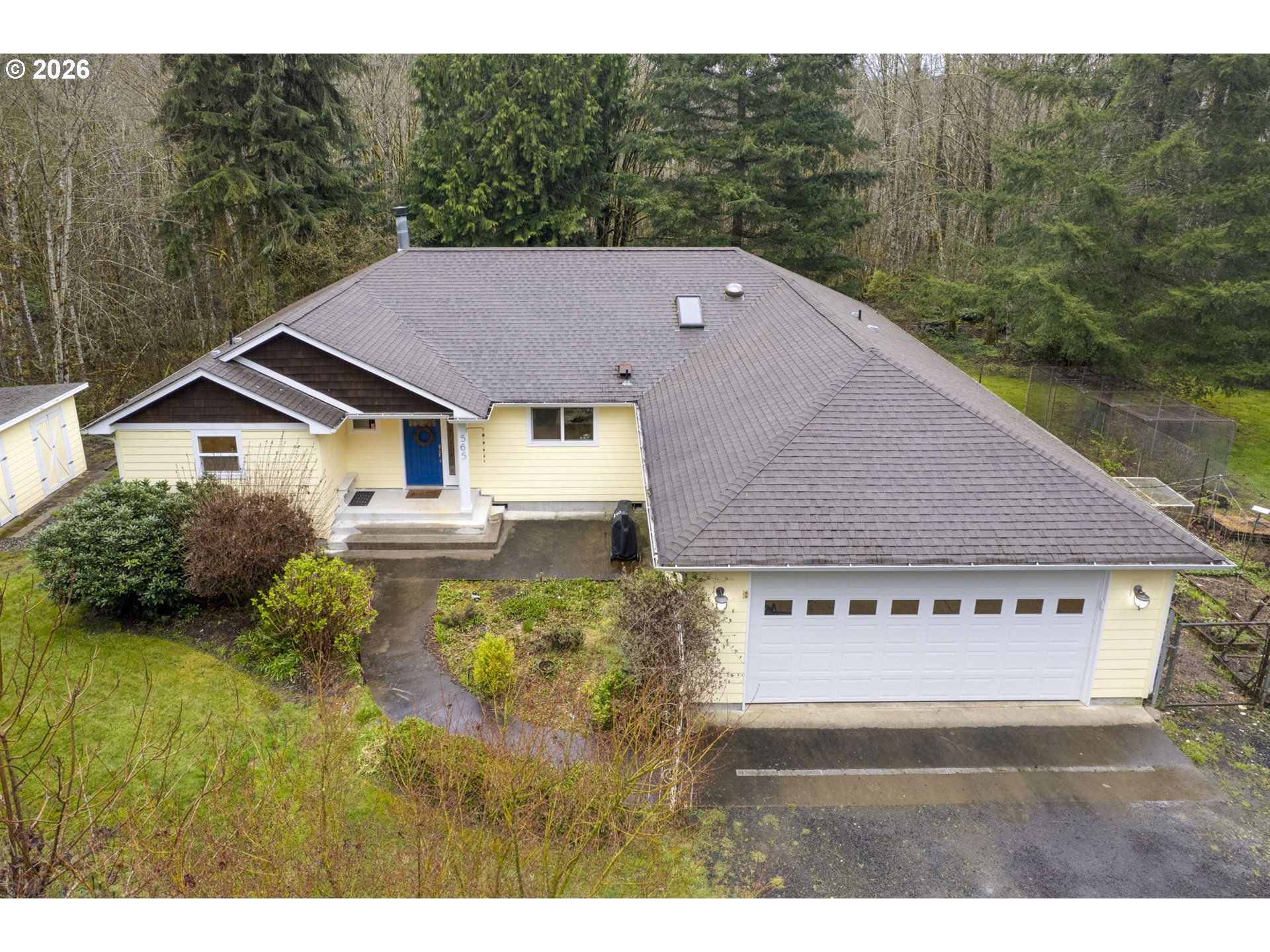 565 MCADAMS RD E