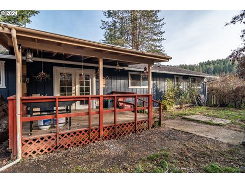 A home in Roseburg