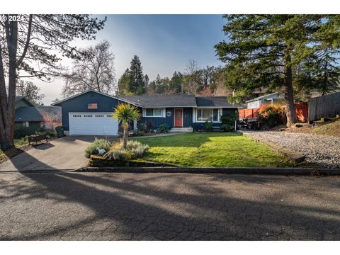 A home in Roseburg