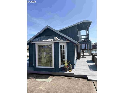 11860 N Jantzen DR Portland OR 97217