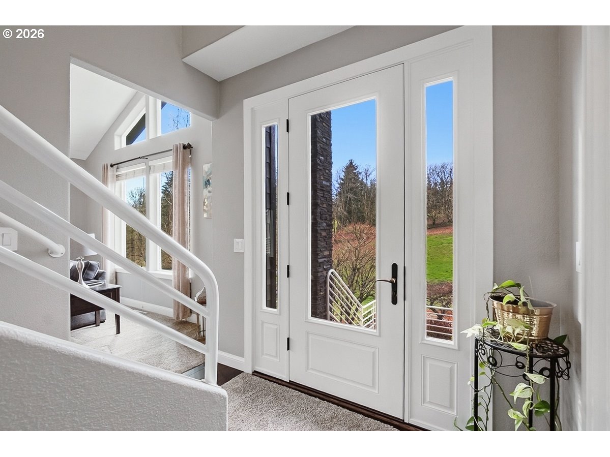 2835 SPRING HOLLOW LN