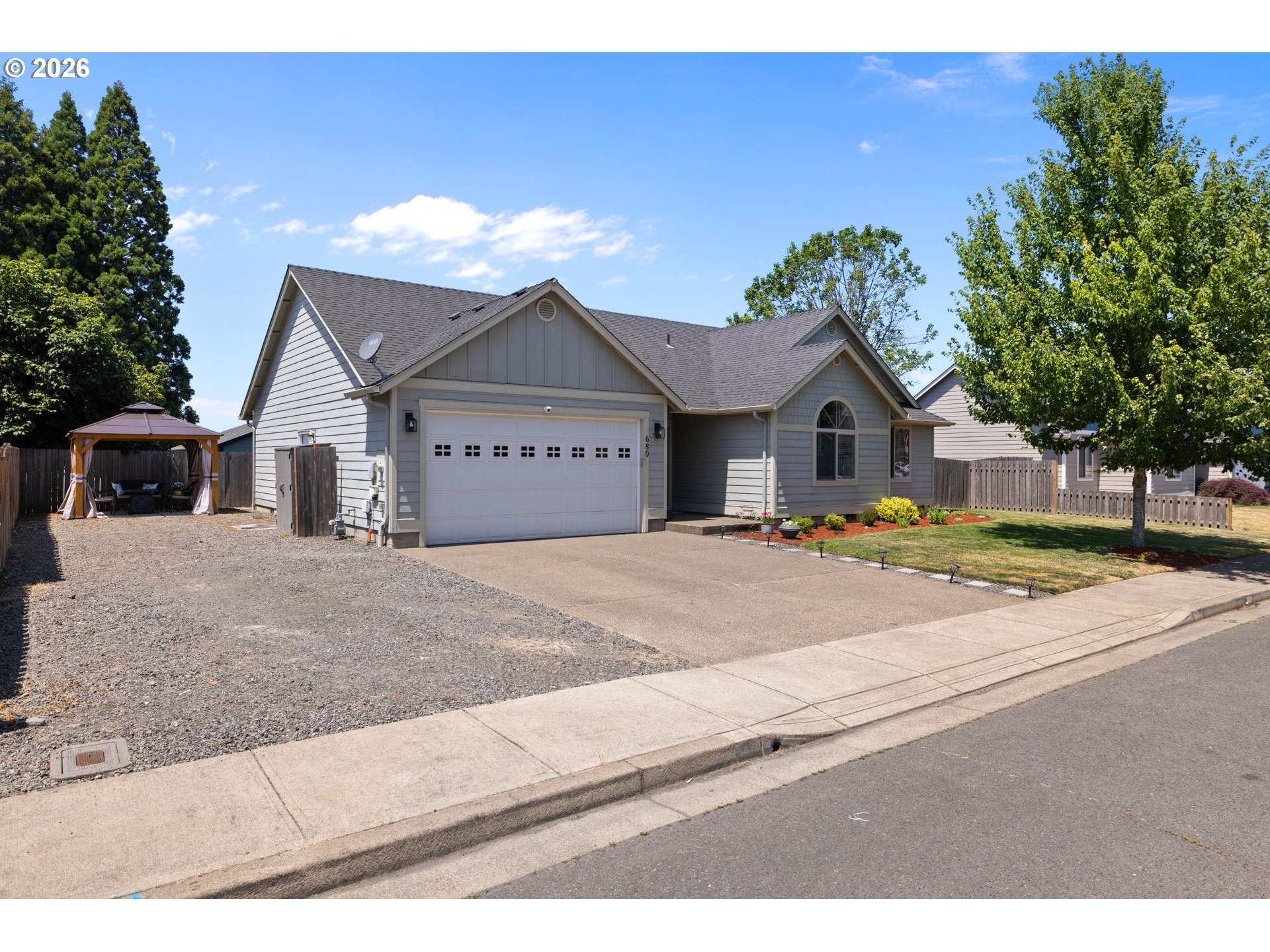680 ANDRIAN DR