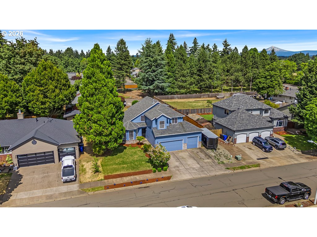 18928 HIGHLAND DR