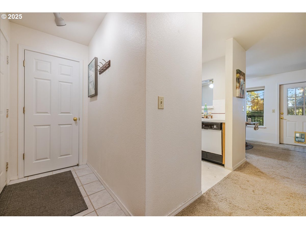 20120 LARKSPUR LN 85