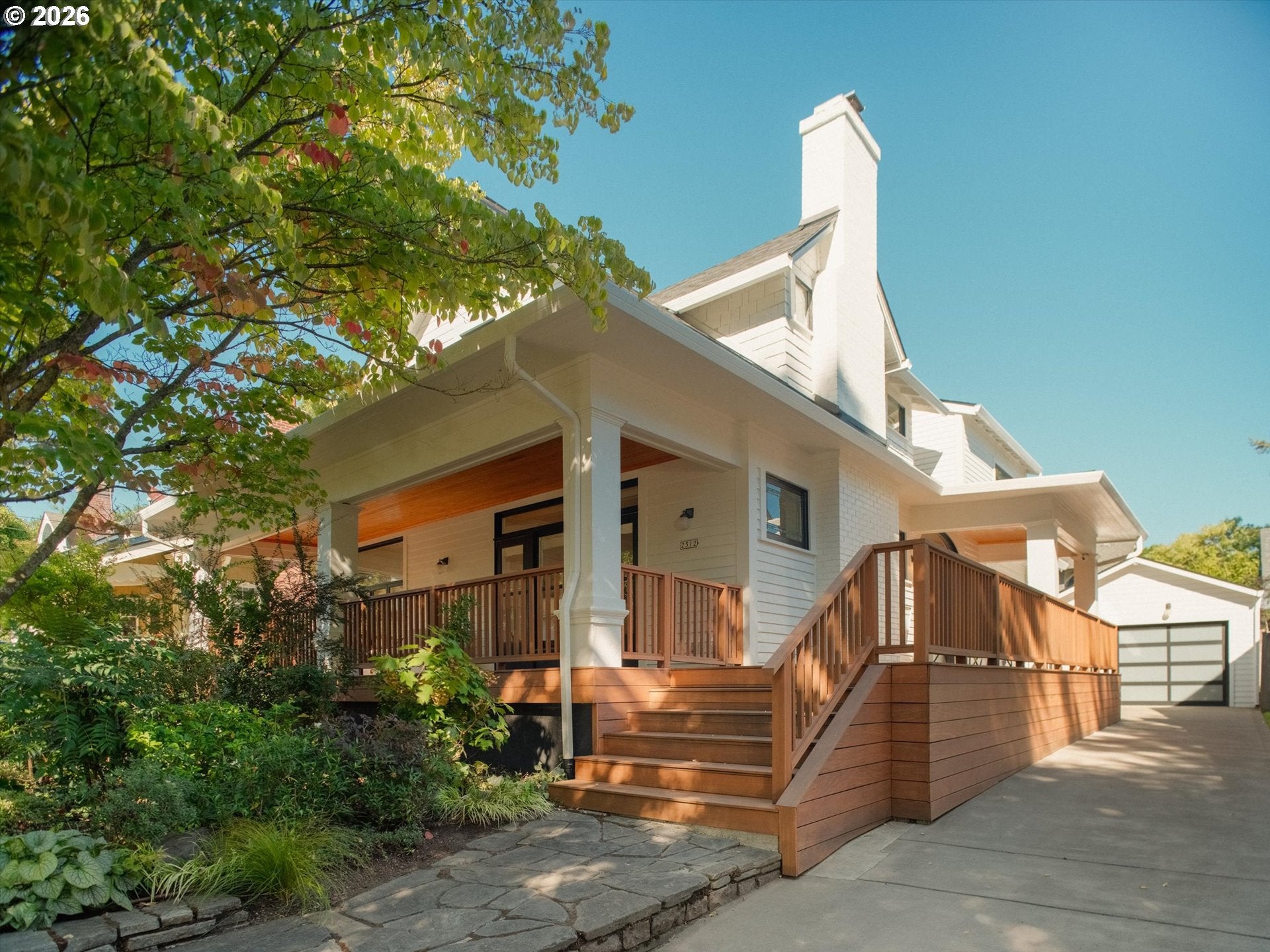 2512 NE 45TH AVE